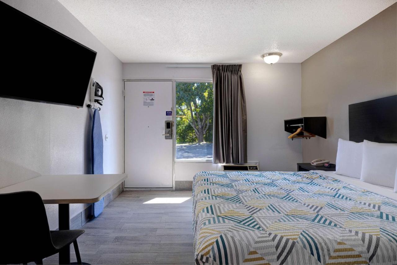 Crestview Inn Брансън Уест Екстериор снимка